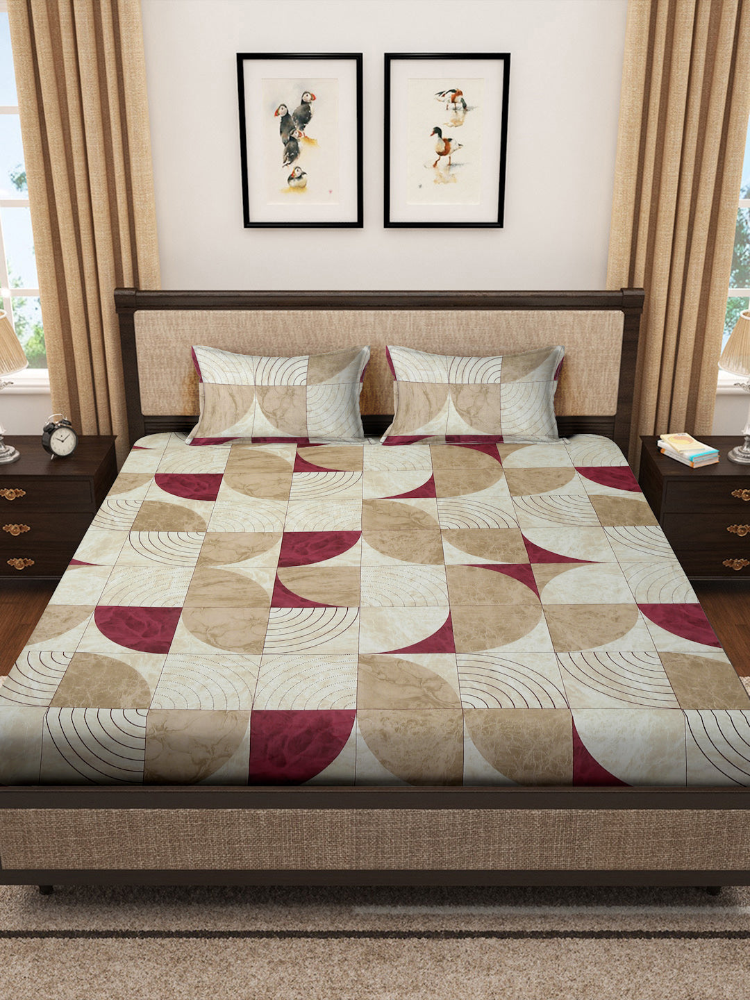 Klotthe Multicolor Geometric 400 TC Pure Cotton Super King Double Bedsheet with 2 Pillow covers