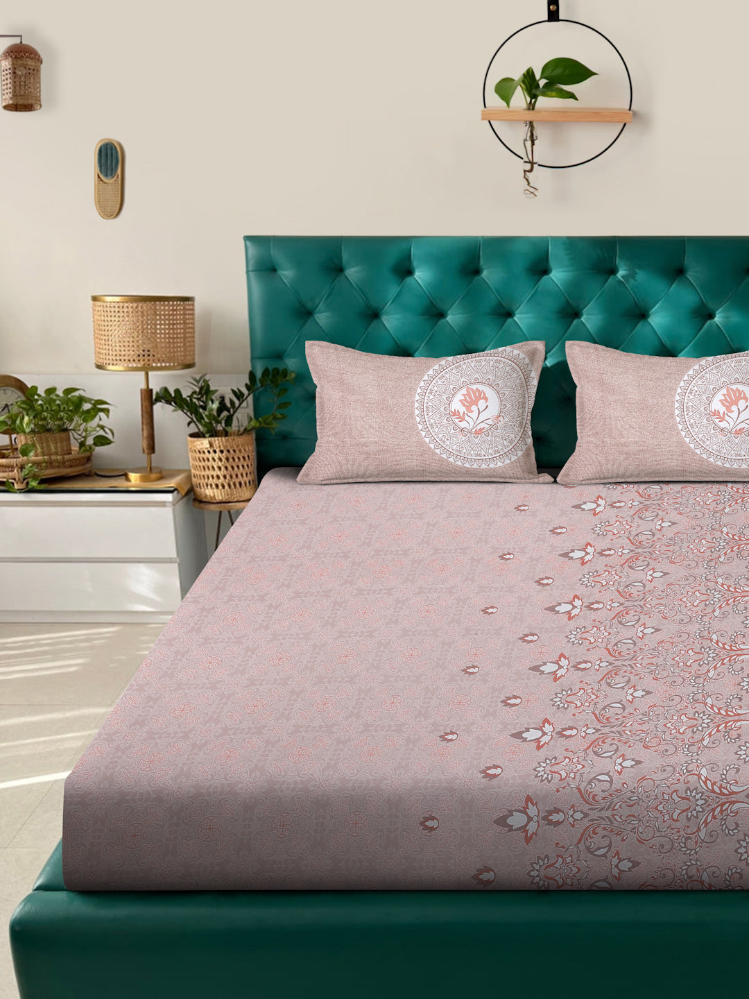 Klotthe Peach Floral 400 TC Pure Cotton Super King Double Bedsheet with 2 Pillow covers