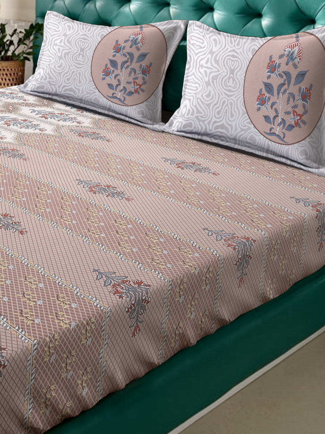 Klotthe Peach Floral 400 TC Pure Cotton Super King Double Bedsheet with 2 Pillow covers