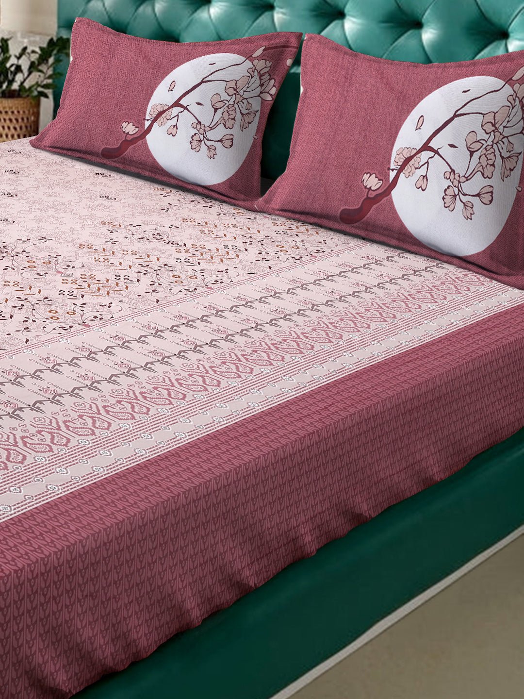 Klotthe Magenta Floral 400 TC Pure Cotton Fitted Super King Double Bedsheet with 2 Pillow covers